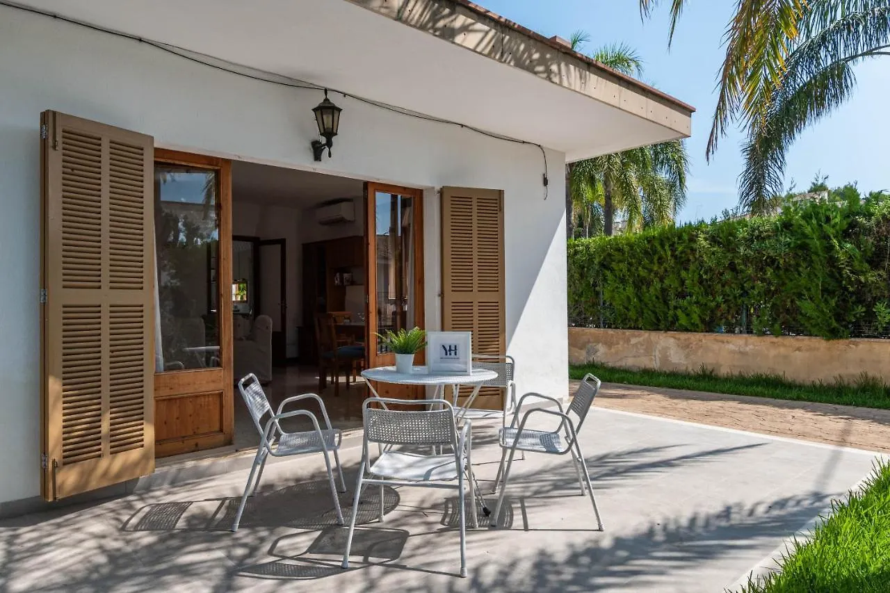 Holiday home Yourhouse Casa Alcudia Beach House Spain