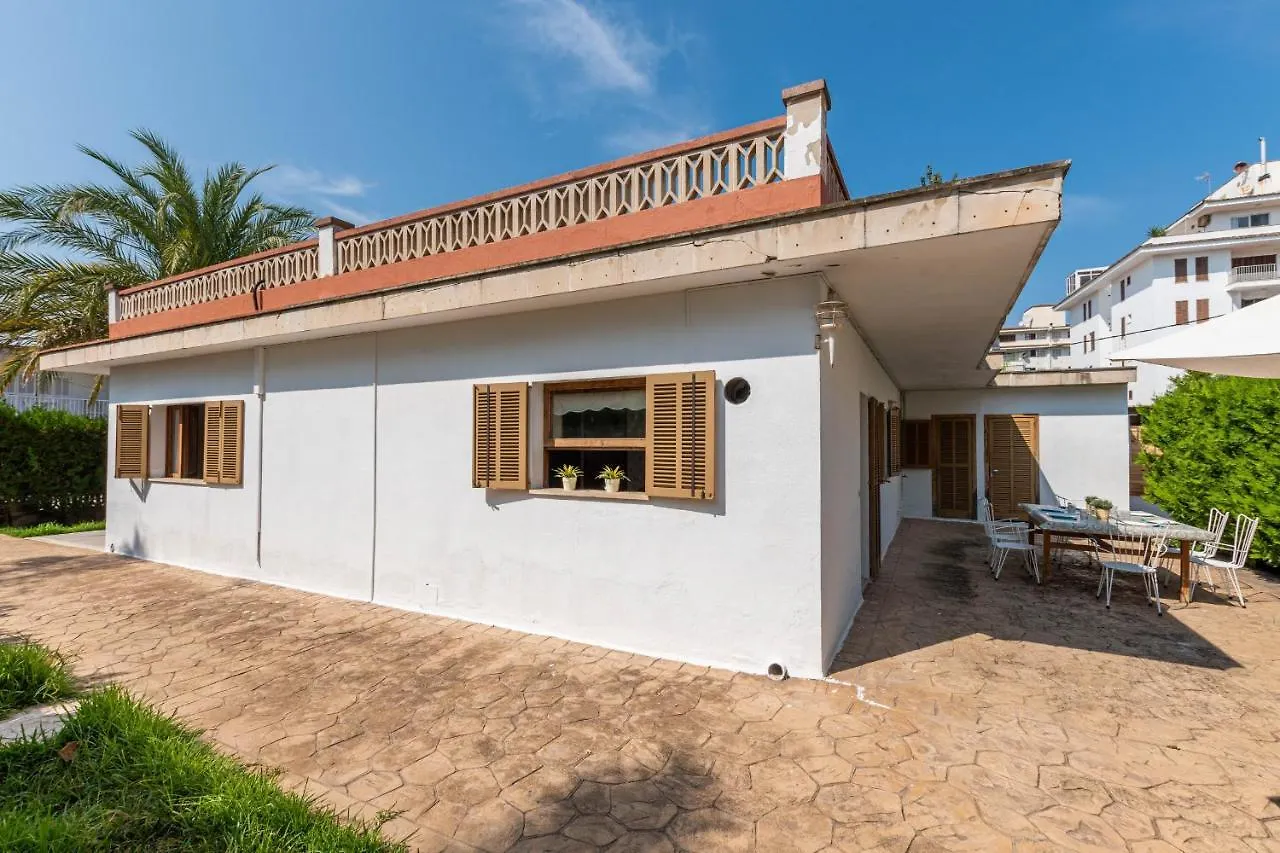 Yourhouse Casa Alcudia Beach House 0*, Alcudia (Mallorca)