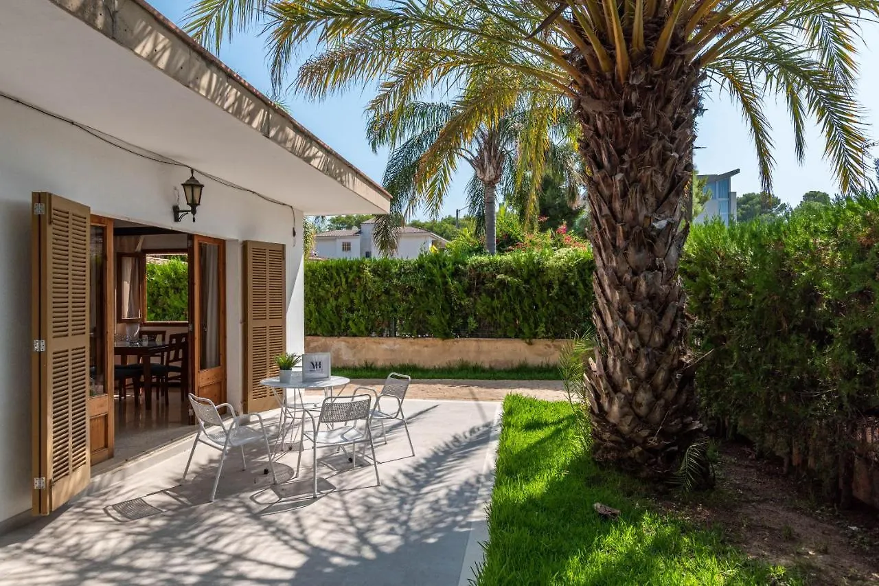 Yourhouse Casa Alcudia Beach House 0*, Alcudia (Mallorca)