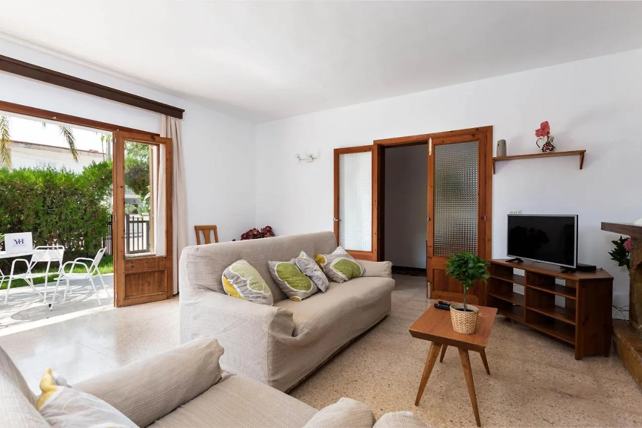 Yourhouse Casa Alcudia Beach House 0*, Alcudia (Mallorca)