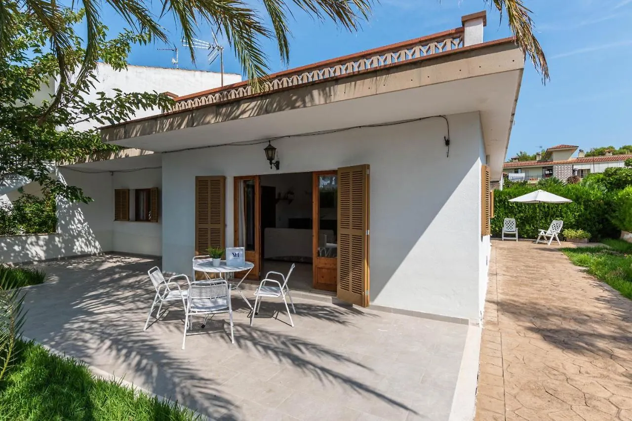 Yourhouse Casa Alcudia Beach House location